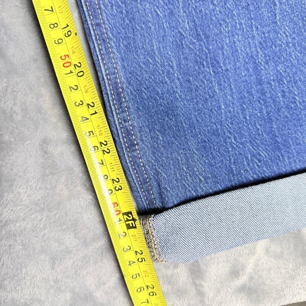 New Old Navy Wow Boyfriend Jeans Womens 8 Short Mid Rise Medium Wash Blue Denim - Picture 4 of 6